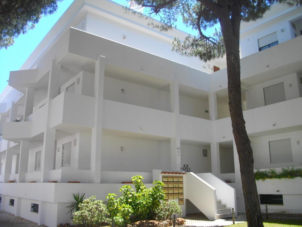 Apartment Falésia *